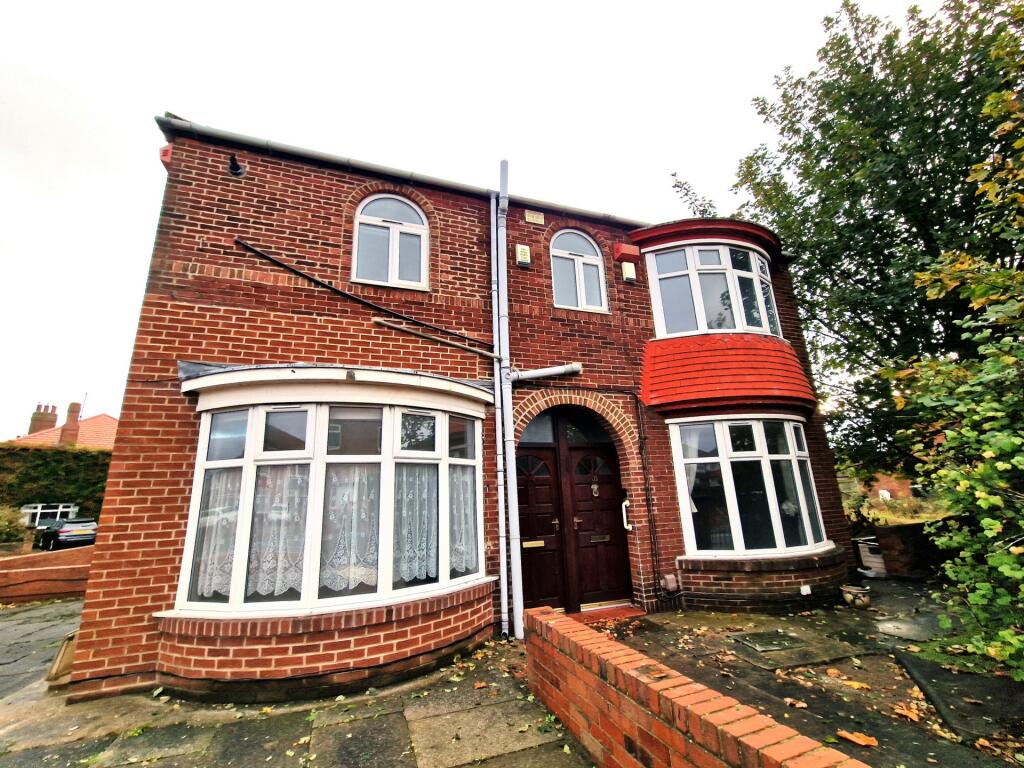 2 bed 1st Floor Flat for rent in Redcar. From Redcar Letting & Sales company ltd - Redcar 2 bed 1st Floor Flat for rent in Redcar. From Redcar Letting & Sales company ltd - Redcar