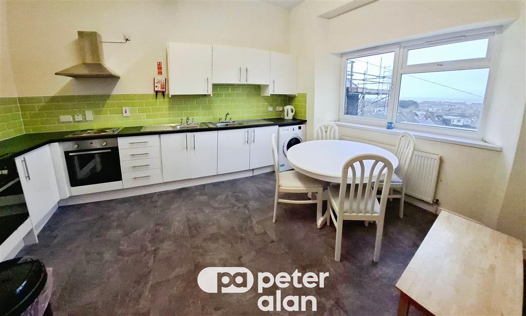 1 bed 1st Floor Flat for rent in Swansea. From Peter Alan - Swansea