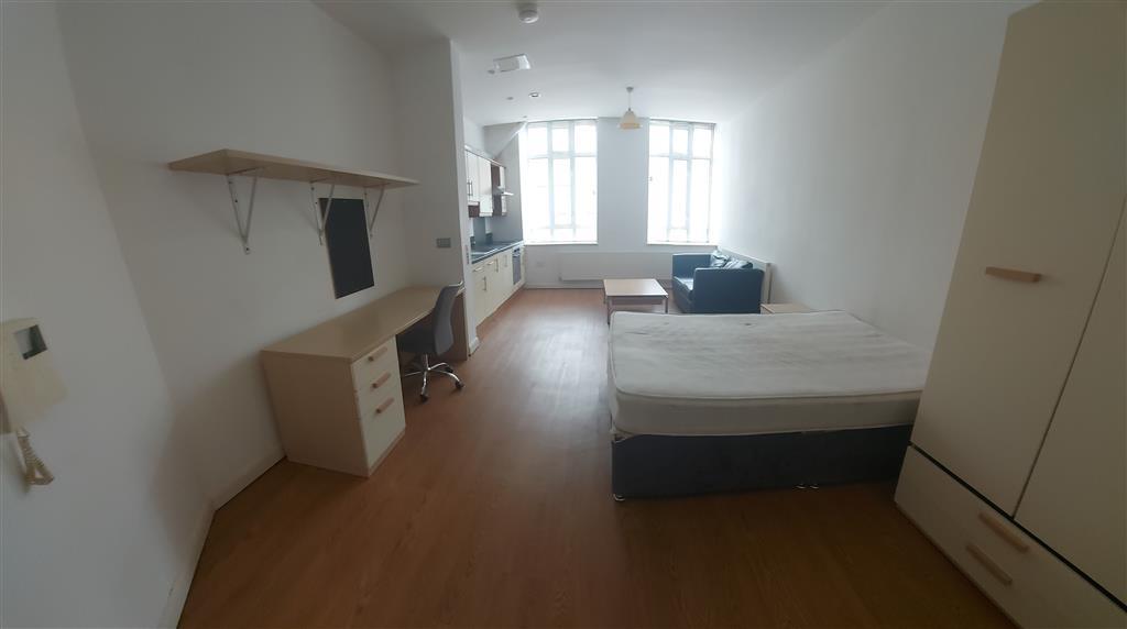 4 bed Studio for rent in Swansea. From Peter Alan - Swansea 4 bed Studio for rent in Swansea. From Peter Alan - Swansea
