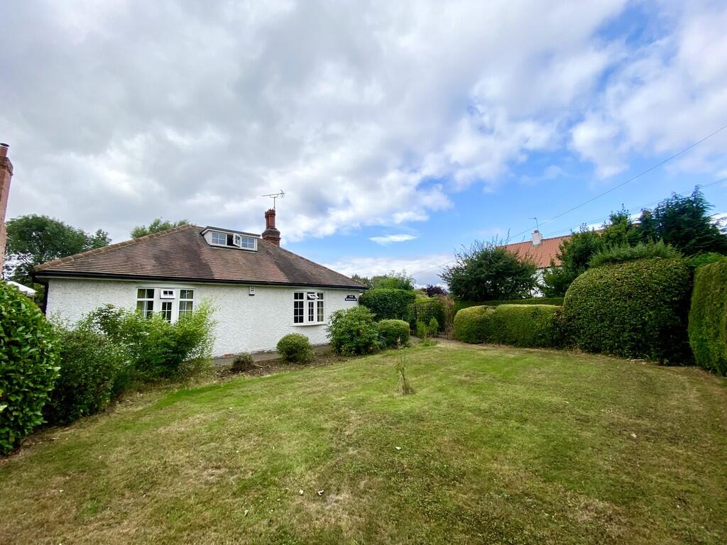 3 bed Detached bungalow for rent in Bleasby. From Richard Watkinson & Partners - Newark 3 bed Detached bungalow for rent in Bleasby. From Richard Watkinson & Partners - Newark