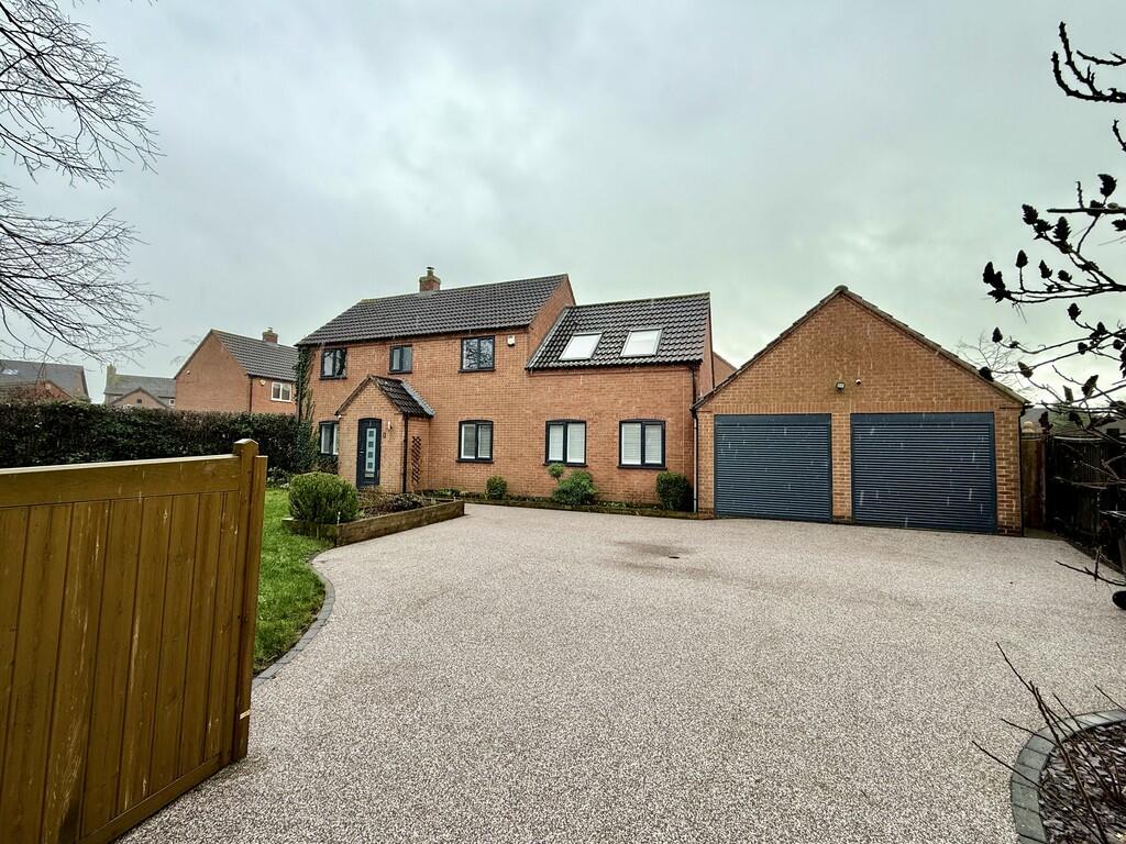 4 bed Detached for rent in Fenton. From Richard Watkinson & Partners - Newark
