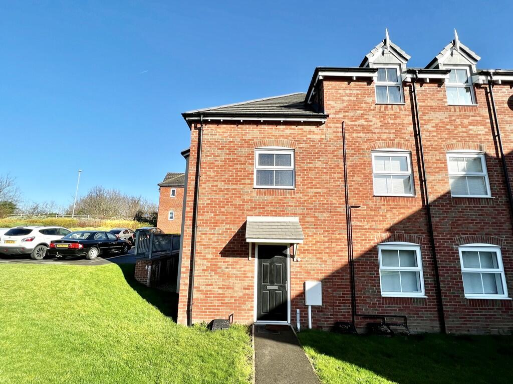 2 bed End of Terrace for rent in Newark-on-Trent. From Richard Watkinson & Partners - Newark
