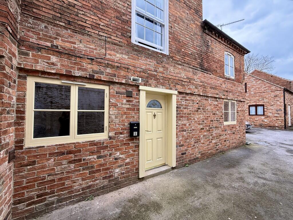 1 bed House (unspecified) for rent in Newark-on-Trent. From Richard Watkinson & Partners - Newark