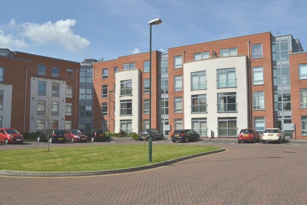 2 bed 1st Floor Flat for rent in Wilford. From Richard Watkinson & Partners - Newark