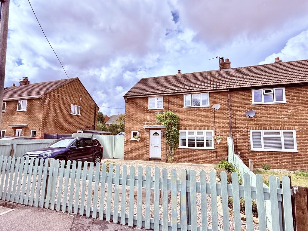 3 bed Semi Detached for rent in Bottesford. From Richard Watkinson & Partners - Newark 3 bed Semi Detached for rent in Bottesford. From Richard Watkinson & Partners - Newark