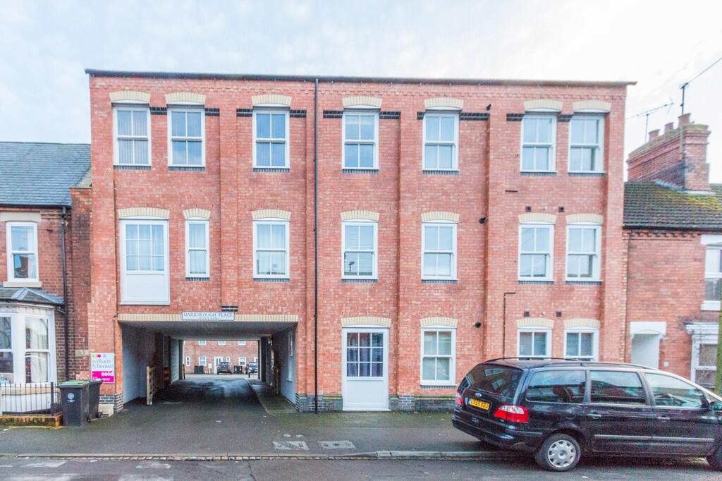 2 bed Apartment for rent in Rushden. From Richard James Estate Agents - Wellingborough