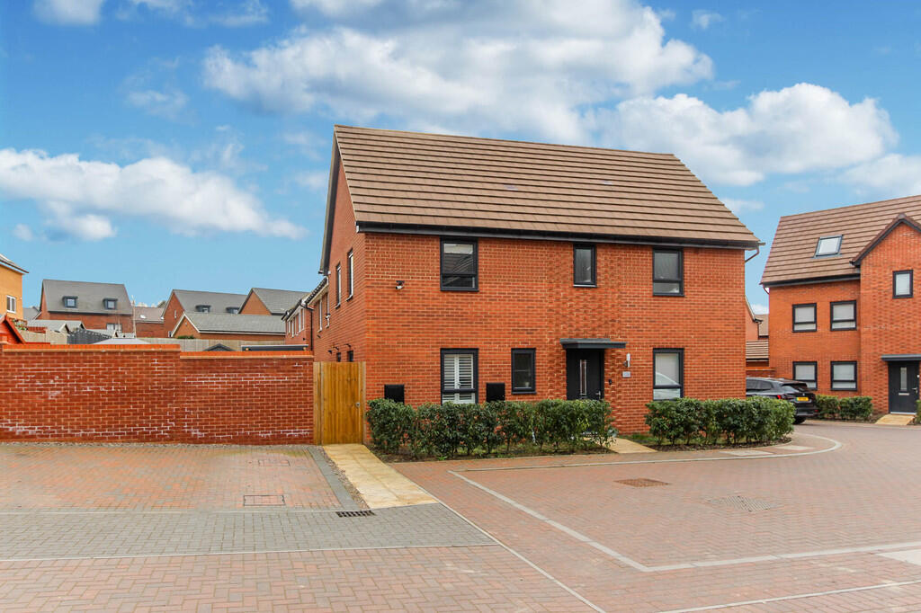 3 bed Semi Detached for rent in Wellingborough. From Richard James Estate Agents - Wellingborough