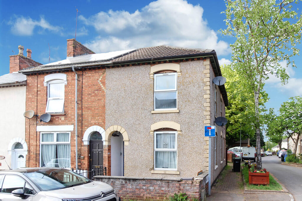 1 bed End of Terrace for rent in Kettering. From Richard James Estate Agents - Wellingborough