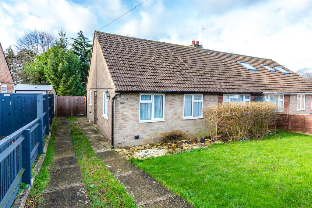 3 bed Semi-detached bungalow for rent in Higham Ferrers. From Richard James Estate Agents - Wellingborough