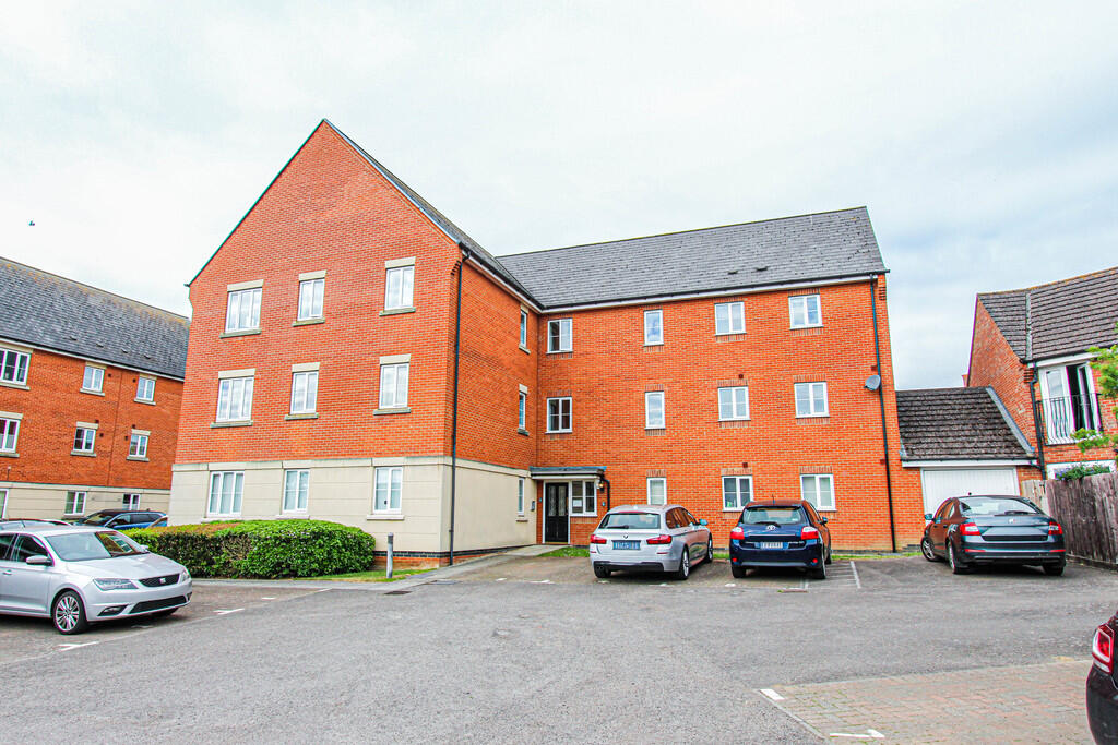 2 bed 1st Floor Flat for rent in Little Harrowden. From Richard James Estate Agents - Wellingborough