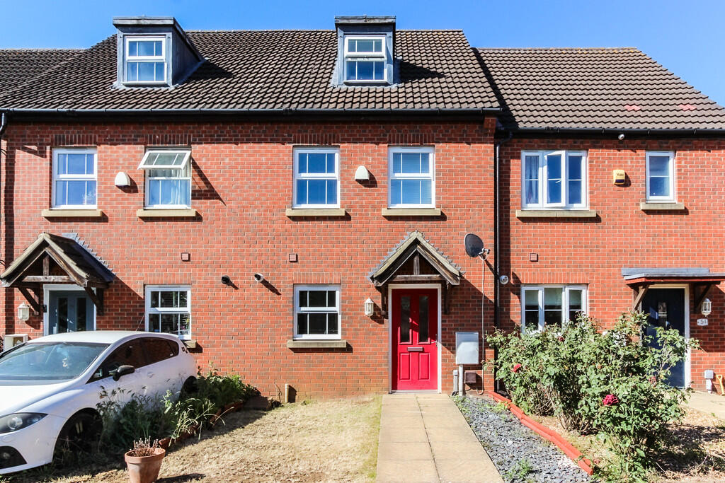 3 bed Town House for rent in Wellingborough. From Richard James Estate Agents - Wellingborough
