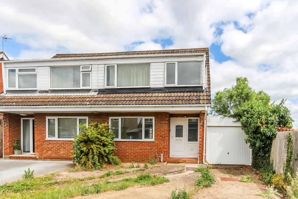 3 bed Semi Detached for rent in Wellingborough. From Richard James Estate Agents - Wellingborough 3 bed Semi Detached for rent in Wellingborough. From Richard James Estate Agents - Wellingborough