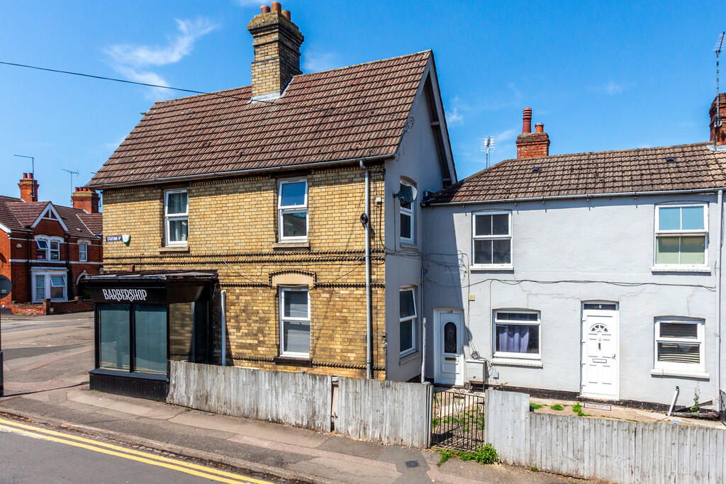 1 bed Apartment for rent in Rushden. From Richard James Estate Agents - Wellingborough
