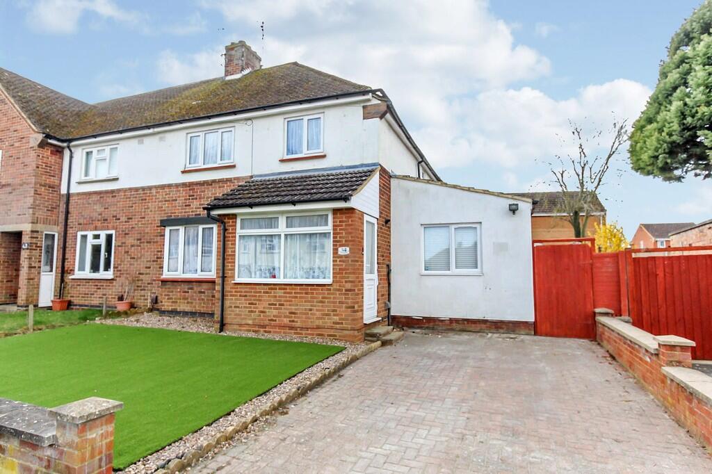 3 bed Semi Detached for rent in Wellingborough. From Richard James Estate Agents - Wellingborough 3 bed Semi Detached for rent in Wellingborough. From Richard James Estate Agents - Wellingborough