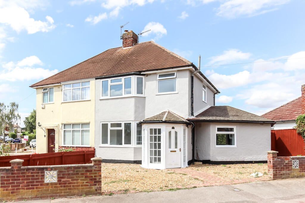 3 bed Semi Detached for rent in Wellingborough. From Richard James Estate Agents - Wellingborough 3 bed Semi Detached for rent in Wellingborough. From Richard James Estate Agents - Wellingborough