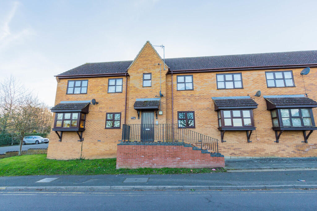 1 bed 1st Floor Flat for rent in Irthlingborough. From Richard James Estate Agents - Wellingborough