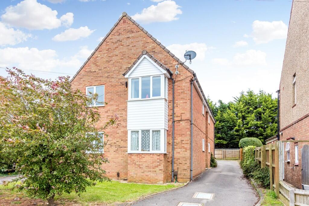 1 bed Apartment for rent in Rushden. From Richard James Estate Agents - Wellingborough 1 bed Apartment for rent in Rushden. From Richard James Estate Agents - Wellingborough