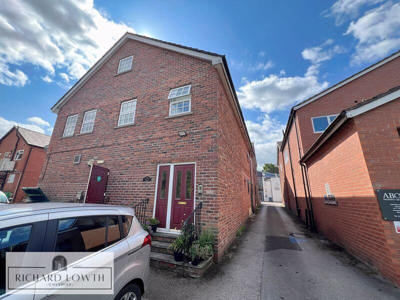 1 bed Apartment for rent in Poynton. From Richard Lowth & Co - Poynton 1 bed Apartment for rent in Poynton. From Richard Lowth & Co - Poynton