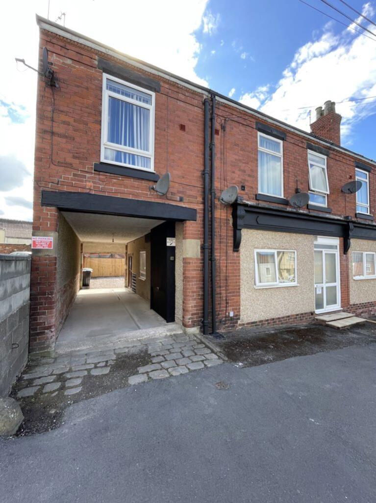 1 bed 1st Floor Flat for rent in Pilsley. From Savidge & Brown - Alfreton
