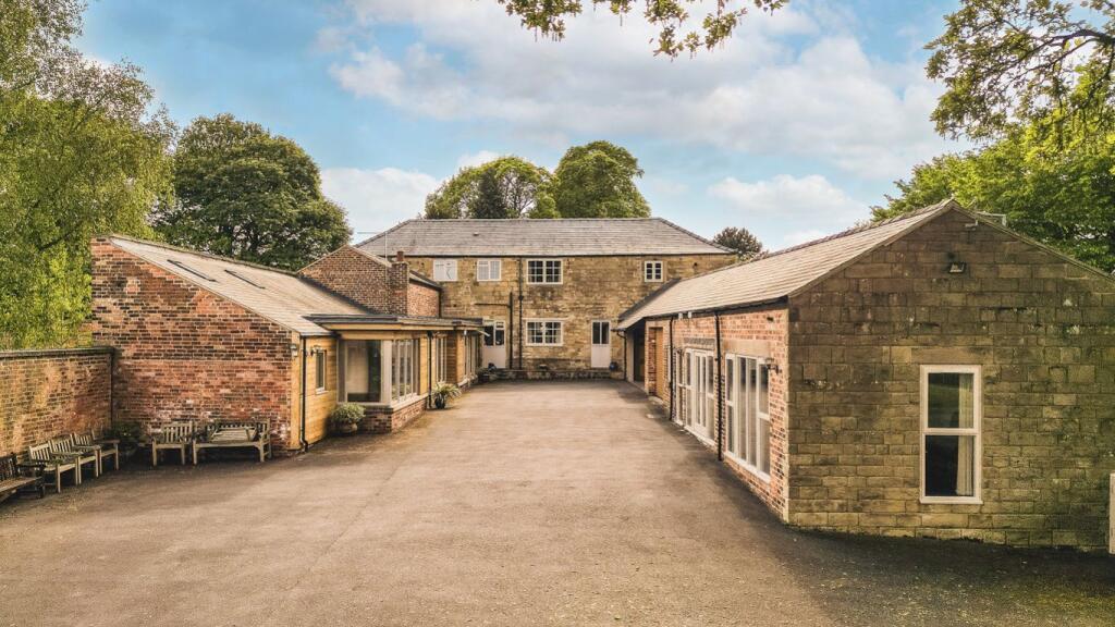 4 bed Cottage for rent in Shirland. From Savidge & Brown - Alfreton