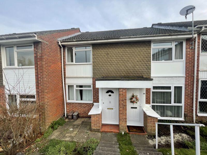 2 bed Mid Terraced House for rent in Hedge End. From Richmonds Property Services Ltd - Hedge End 2 bed Mid Terraced House for rent in Hedge End. From Richmonds Property Services Ltd - Hedge End