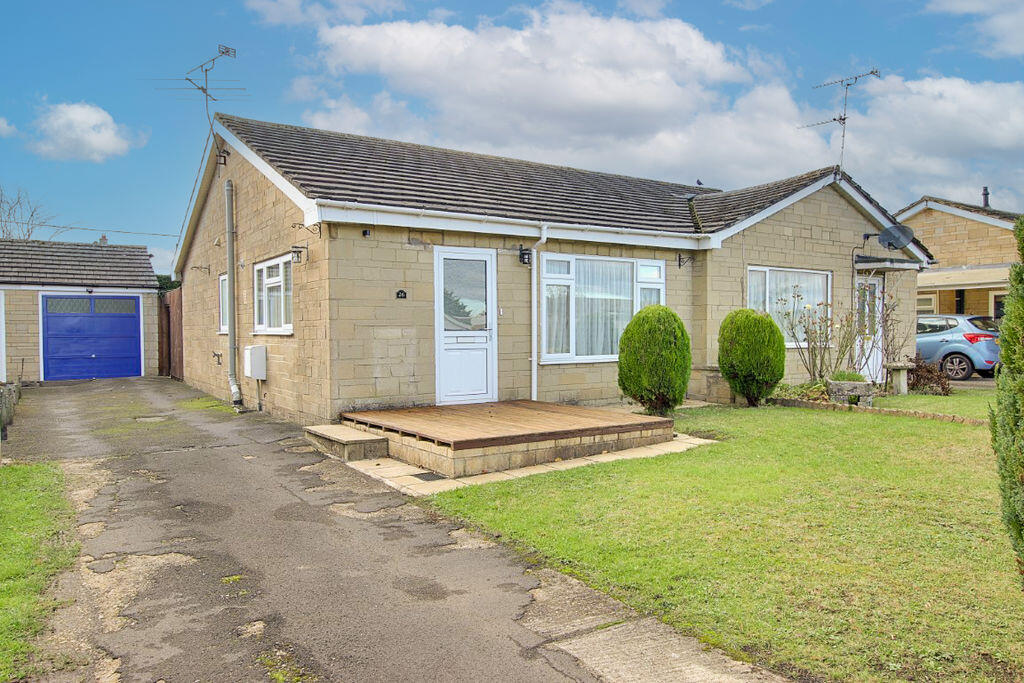 2 bed Semi-detached bungalow for rent in Neston. From Wrights Residential - Trowbridge