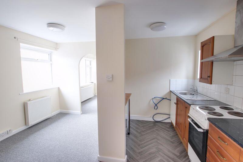 1 bed 1st Floor Flat for rent in Trowbridge. From Wrights Residential - Trowbridge