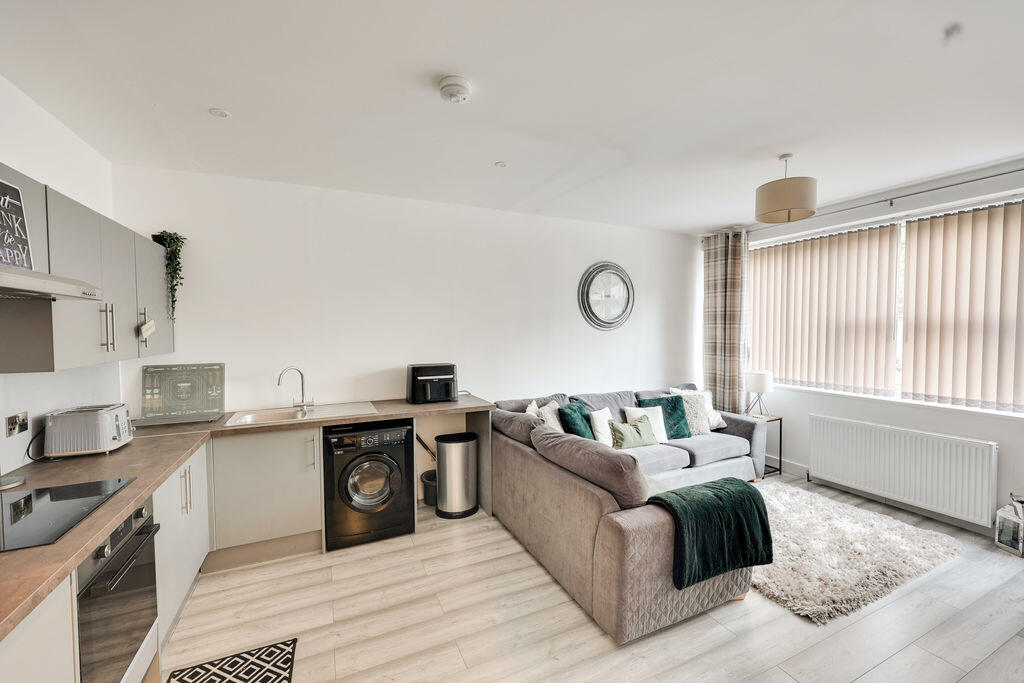 1 bed 1st Floor Flat for rent in North Bradley. From Wrights Residential - Trowbridge