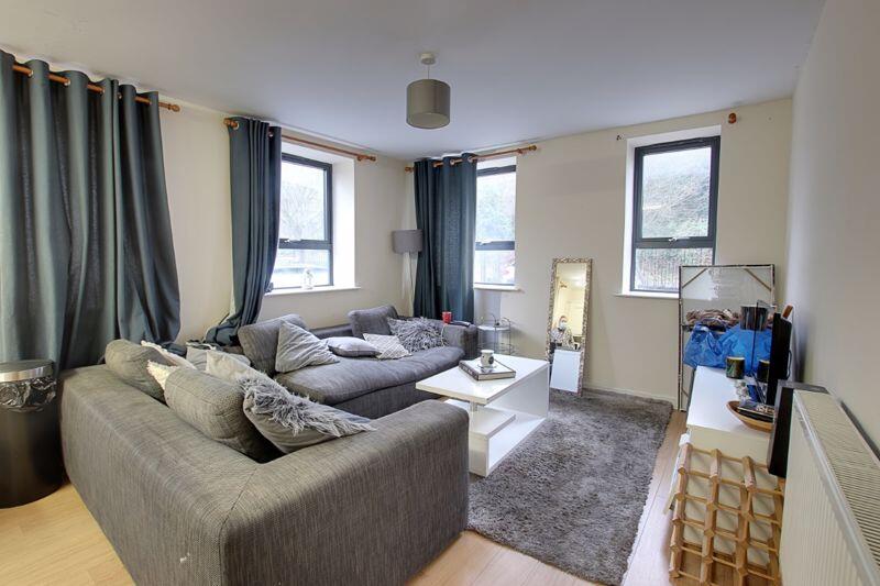 1 bed 1st Floor Flat for rent in Bath. From Wrights Residential - Trowbridge