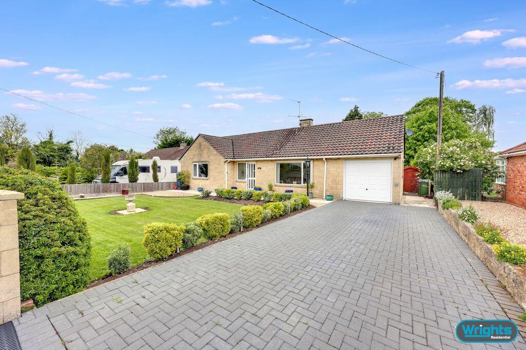 2 bed Detached bungalow for rent in Trowbridge. From Wrights Residential - Trowbridge