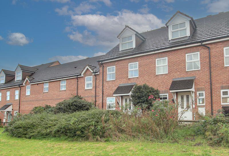 3 bed Mid Terraced House for rent in Trowbridge. From Wrights Residential - Trowbridge 3 bed Mid Terraced House for rent in Trowbridge. From Wrights Residential - Trowbridge