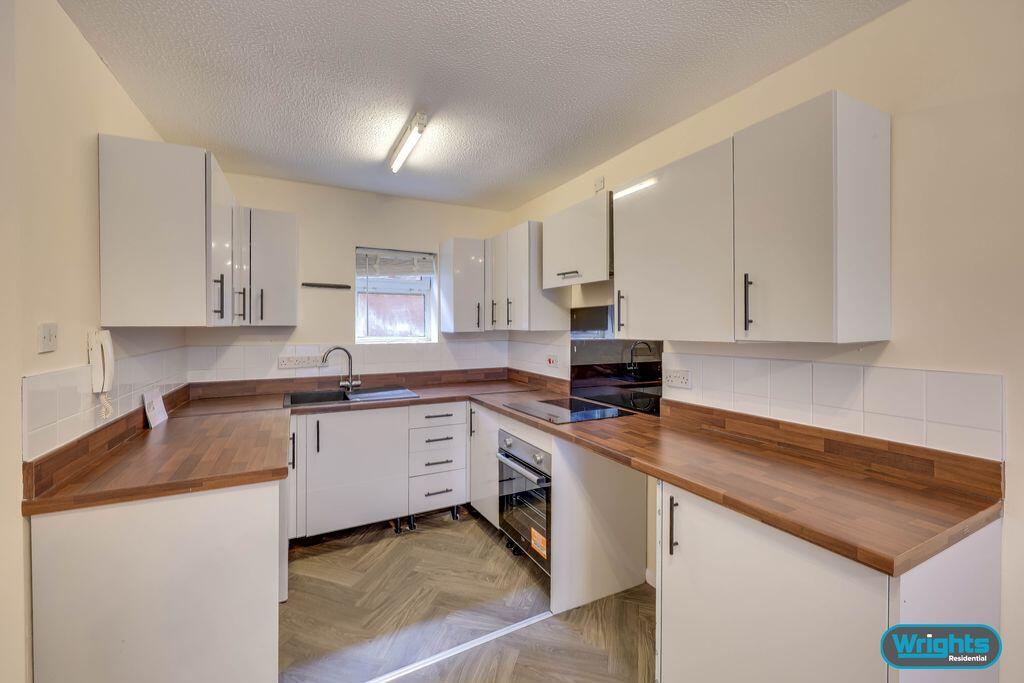 1 bed 1st Floor Flat for rent in Trowbridge. From Wrights Residential - Trowbridge