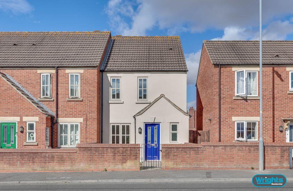 3 bed Mid Terraced House for rent in Trowbridge. From Wrights Residential - Trowbridge 3 bed Mid Terraced House for rent in Trowbridge. From Wrights Residential - Trowbridge