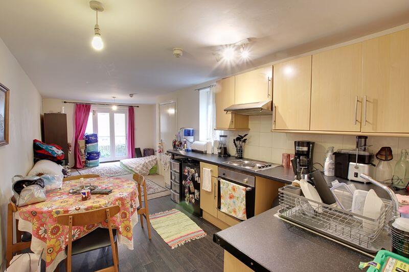 0 bed 1st Floor Flat for rent in Bath. From Wrights Residential - Trowbridge