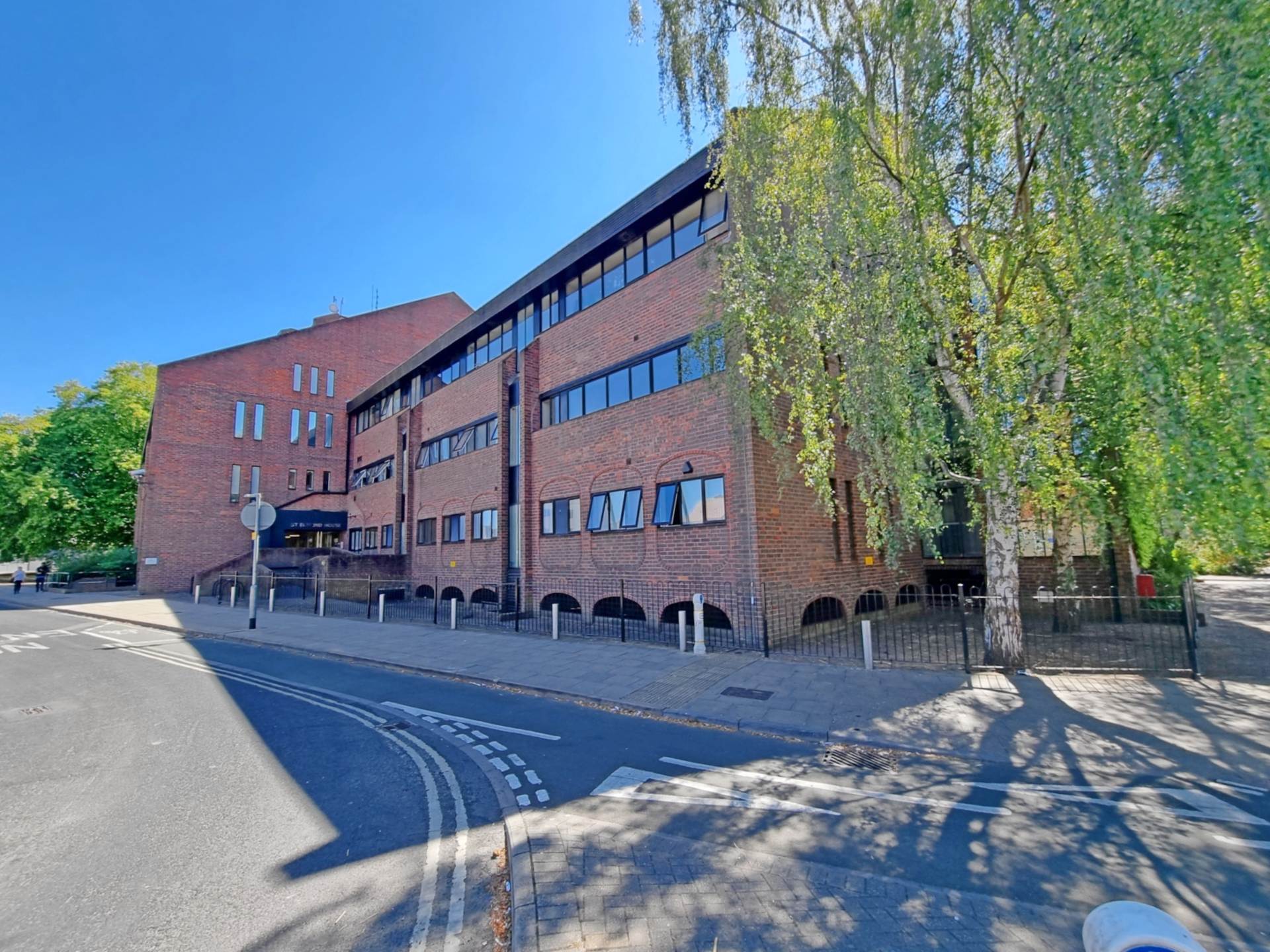 2 bed Apartment for rent in Ipswich. From Riverdale Estates