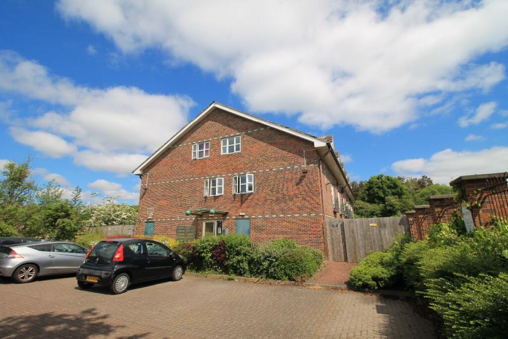 1 bed Apartment for rent in Washington. From Riverside Residential Property Services - Washington