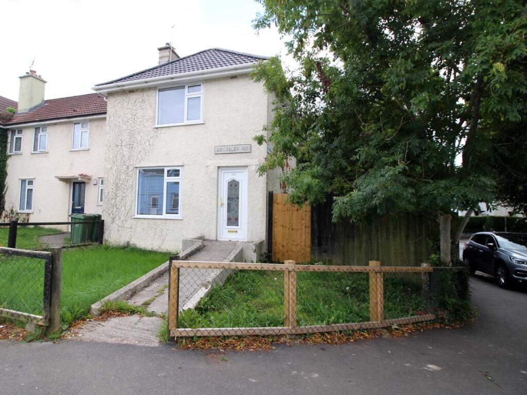 3 bed End of Terrace for rent in Saltash. From Plymouth Homes - Crownhill 3 bed End of Terrace for rent in Saltash. From Plymouth Homes - Crownhill