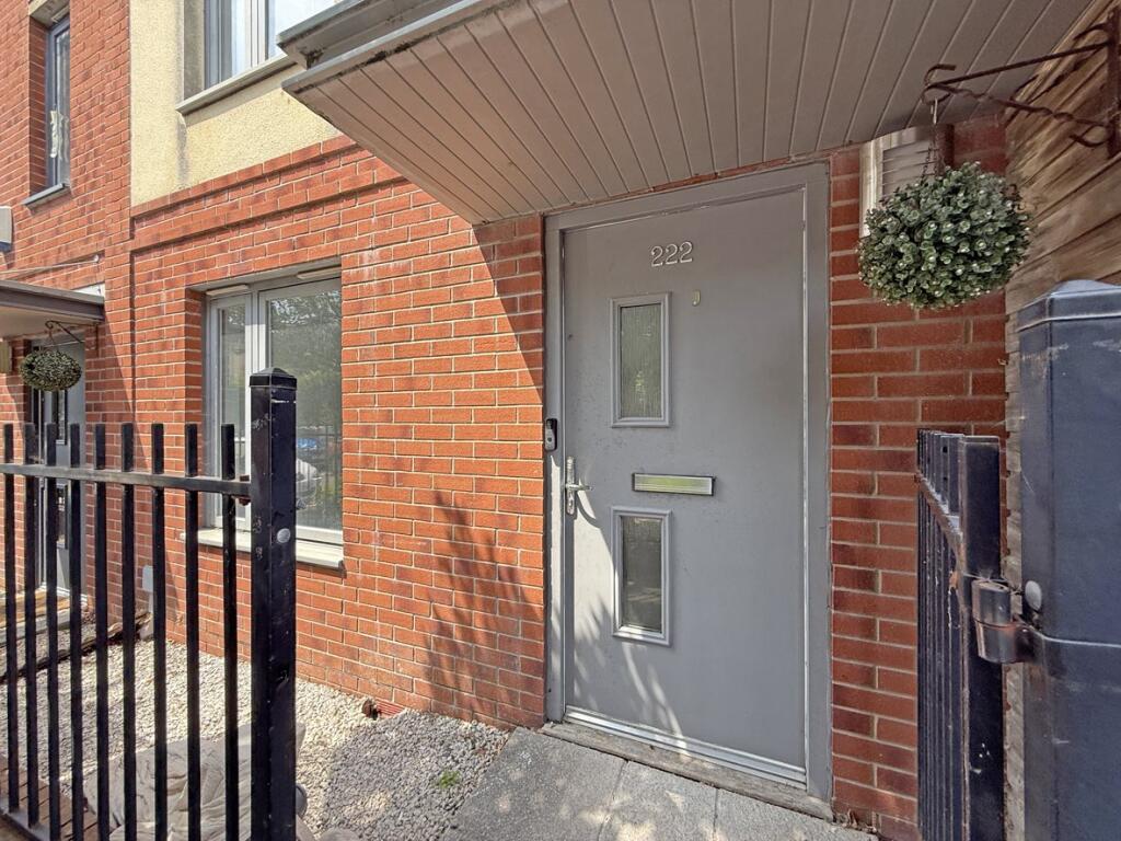 4 bed Mid Terraced House for rent in Plymouth. From Plymouth Homes - Crownhill