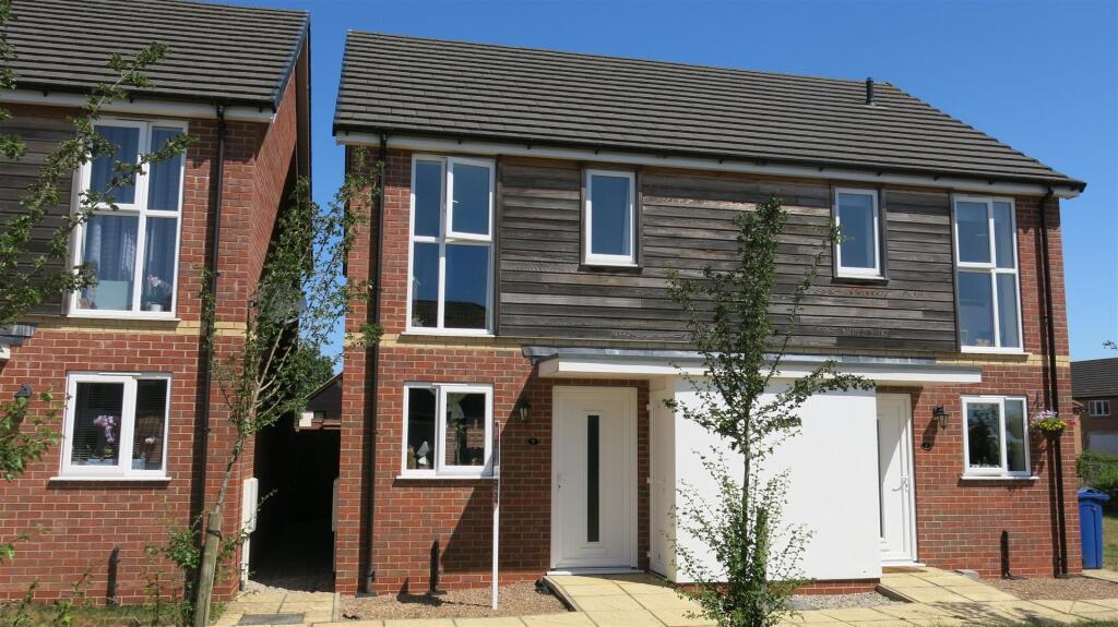 2 bed Semi Detached for rent in Cherry Willingham. From Robert Bell & Company - Lincoln