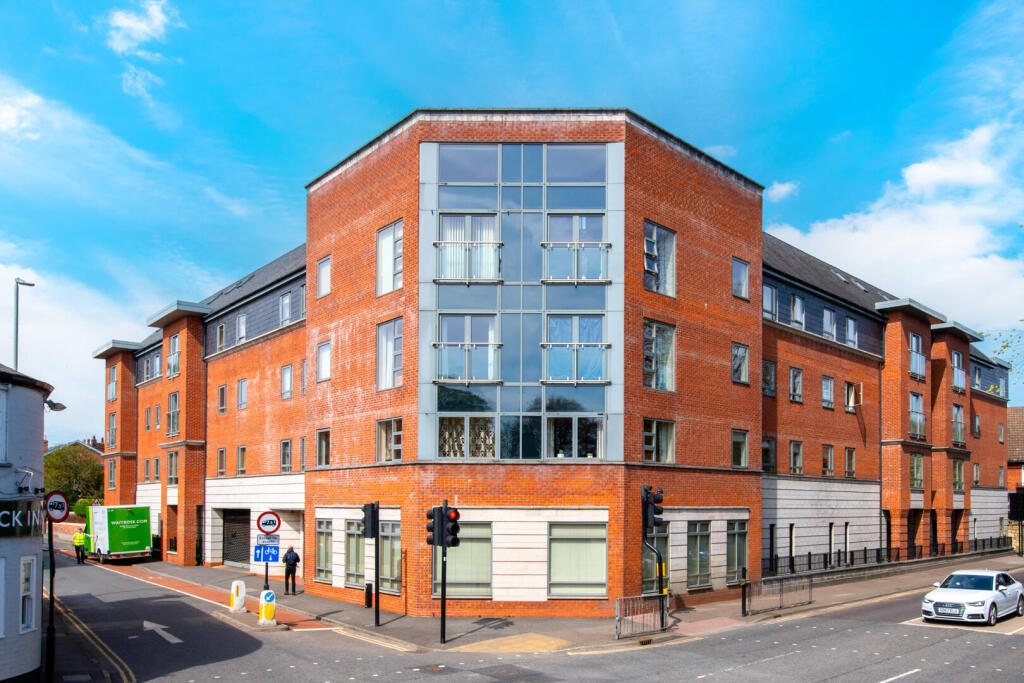 2 bed Apartment for rent in Lincoln. From Robert Bell & Company - Lincoln