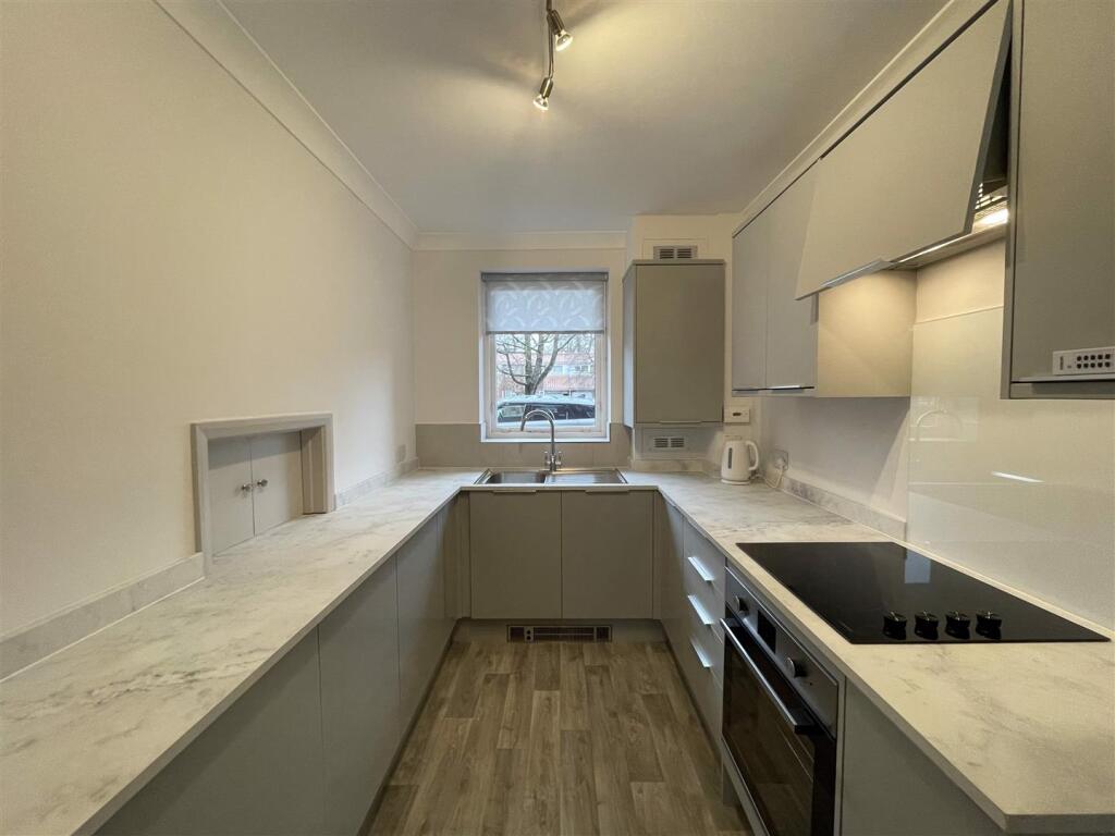 2 bed Apartment for rent in Lincoln. From Robert Bell & Company - Lincoln