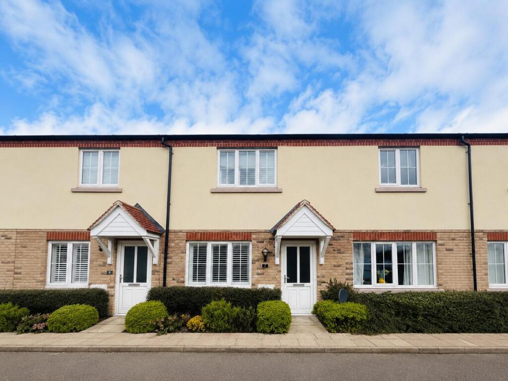 2 bed Mid Terraced House for rent in Nettleton. From Robert Bell & Company - Lincoln 2 bed Mid Terraced House for rent in Nettleton. From Robert Bell & Company - Lincoln