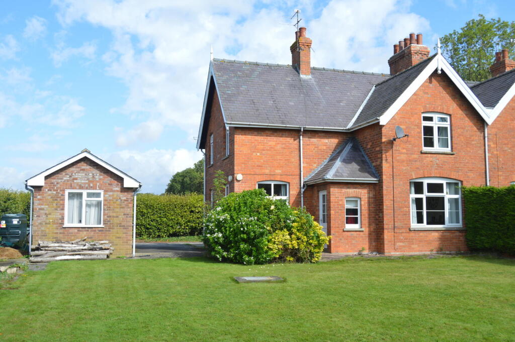3 bed Detached for rent in Revesby. From Robert Bell & Company - Lincoln 3 bed Detached for rent in Revesby. From Robert Bell & Company - Lincoln