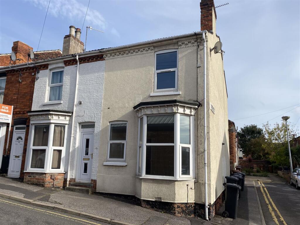 2 bed End of Terrace for rent in Riseholme. From Robert Bell & Company - Lincoln 2 bed End of Terrace for rent in Riseholme. From Robert Bell & Company - Lincoln
