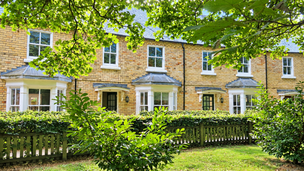3 bed Mid Terraced House for rent in Lincoln. From Robert Bell & Company - Lincoln