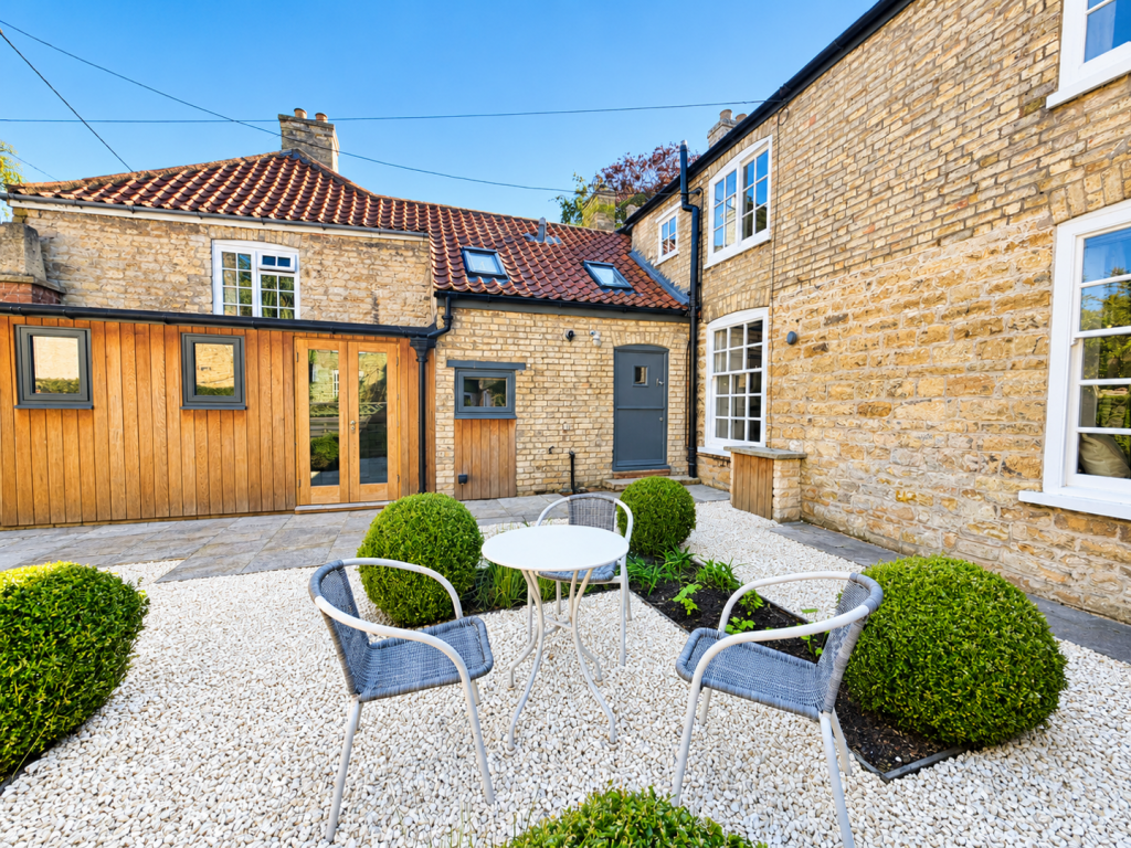 2 bed Mid Terraced House for rent in Heighington. From Robert Bell & Company - Lincoln