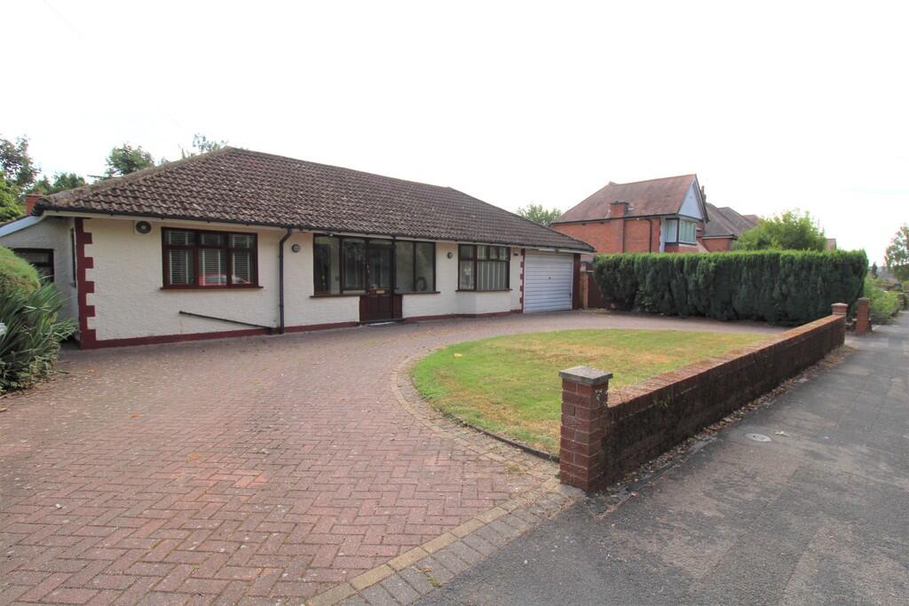 4 bed Detached bungalow for rent in Birmingham. From Robert Powell - Birmingham