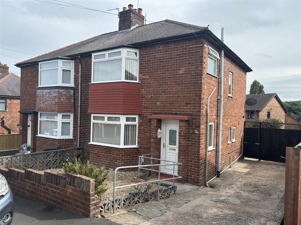 3 bed Semi Detached for rent in Greenfield. From Reid and Roberts - Mold