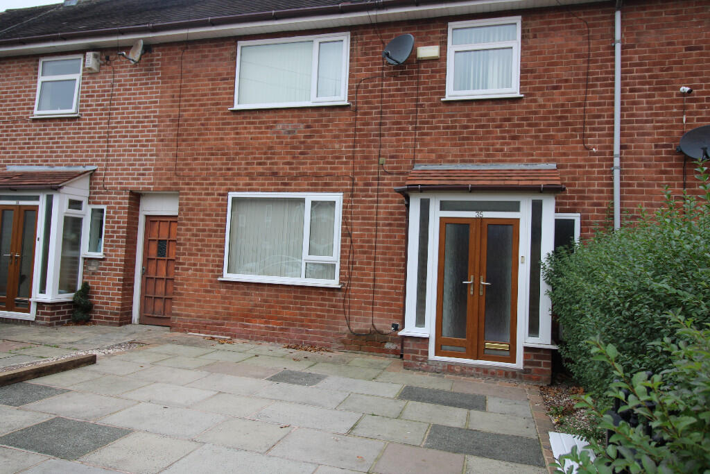 3 bed Semi Detached for rent in Styal. From Roger Dean - Heald Green 3 bed Semi Detached for rent in Styal. From Roger Dean - Heald Green