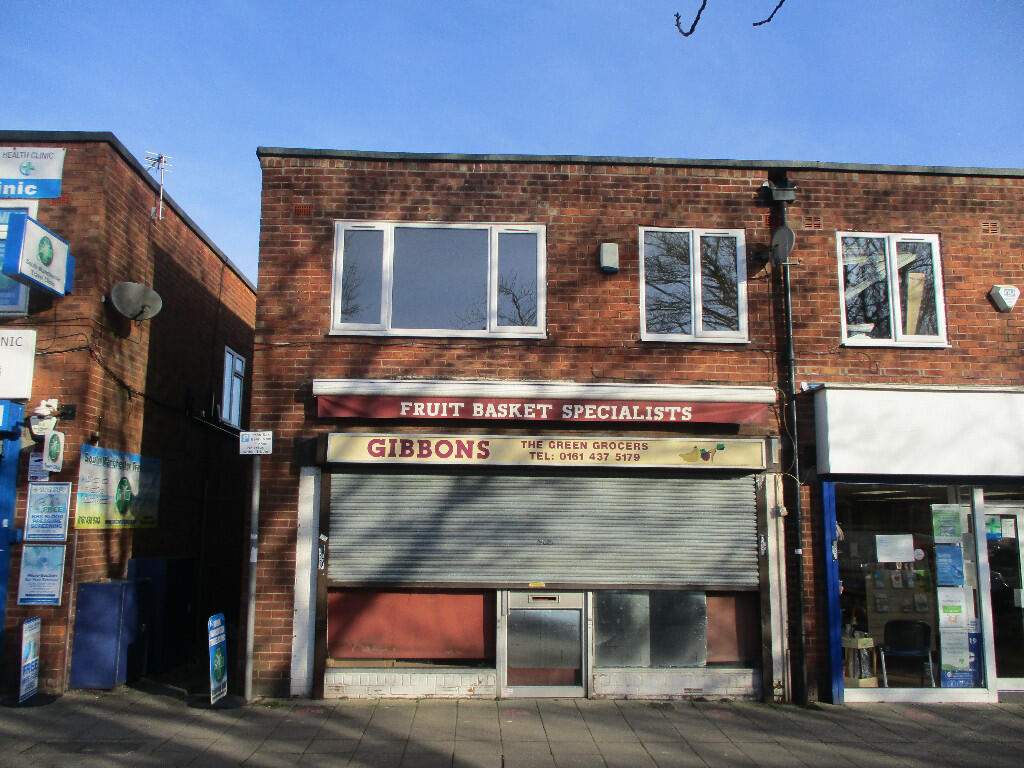 2 bed 1st Floor Flat for rent in Gatley. From Roger Dean - Heald Green